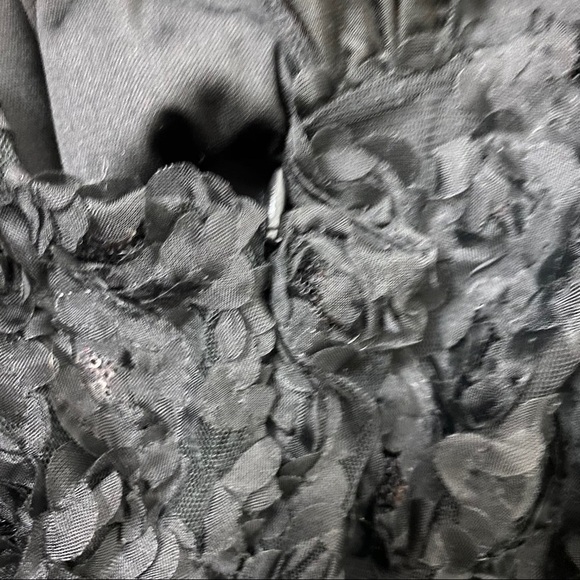 Knit Works black dress roses~16 - Picture 3 of 7